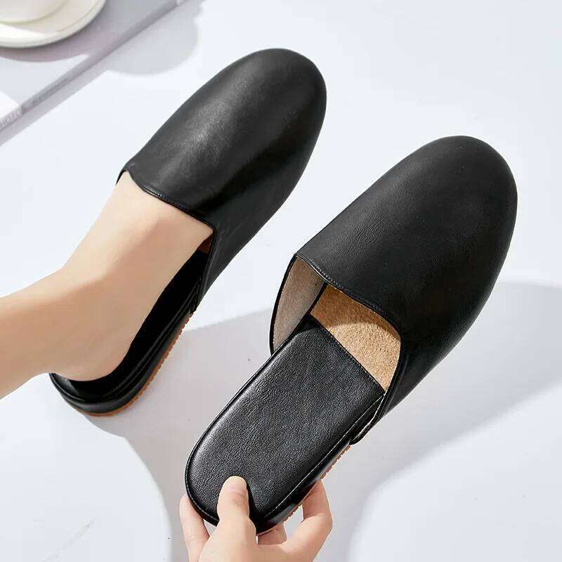 High Quality PU Leather Indoor Slippers For Women Men Office Mules Leisure House Shoes Anti-slip Solid Color Couples Home Slides