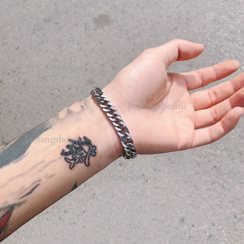 2026 Designer Luxury Bracelet Korean Fashion Men's Hip-hop Titanium Steel Cuban Chain Trend Simple Women's Couple Bracelet Trend Atmospheric