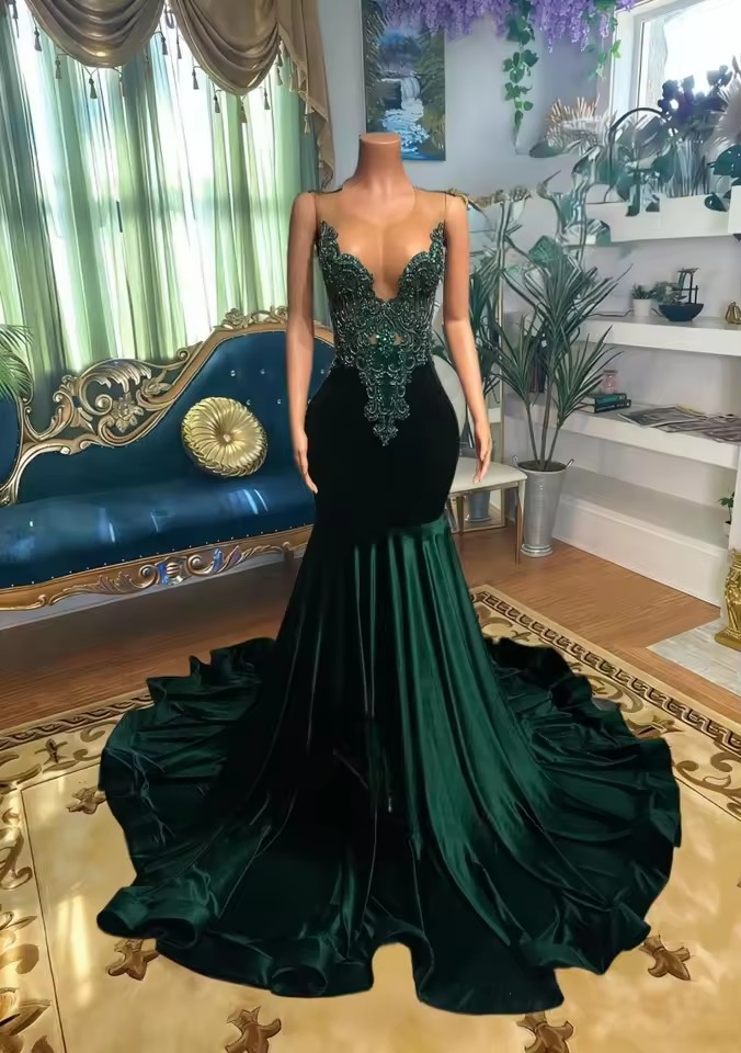 Customized Emerald Green Mermaid Prom Dress for Black Girls Velvet Beaded RhinestonesWedding Party Gala Gown Robe De Soiree