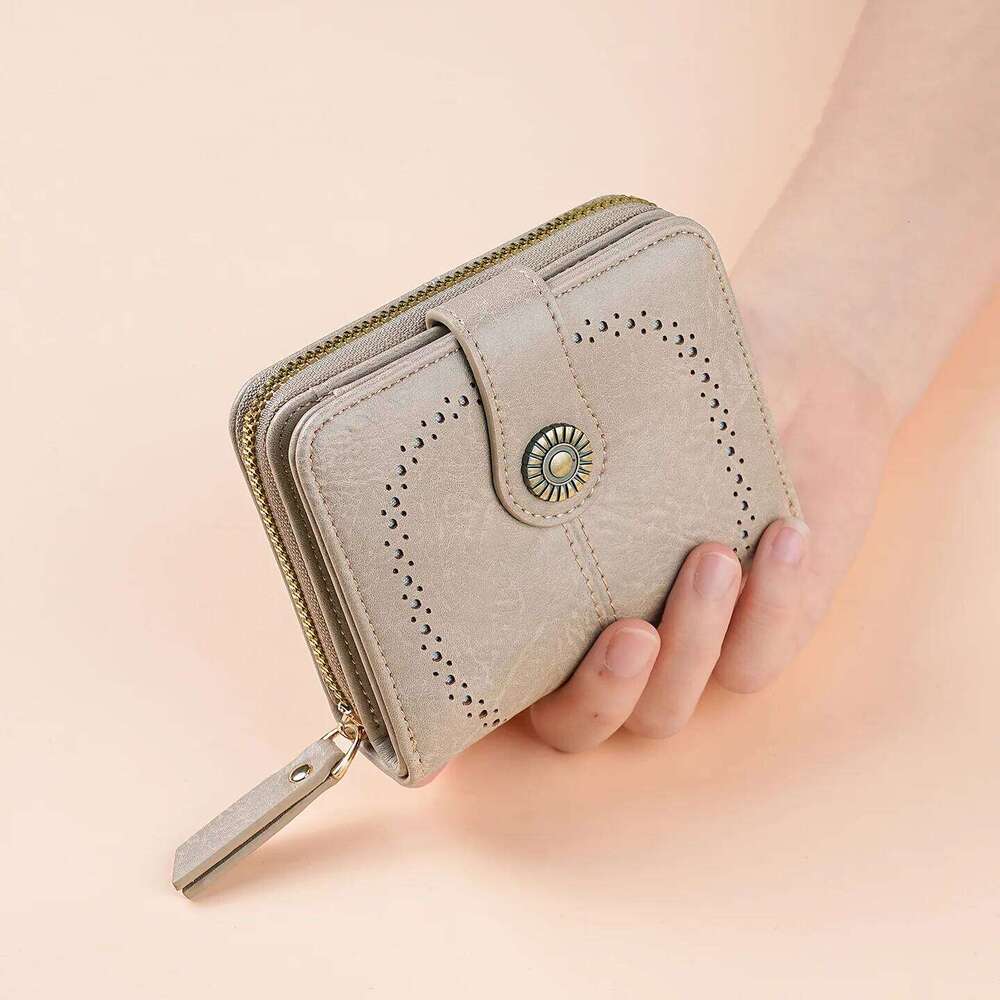 Fashion Wallets Retro Hollow-Out Short Purse for Women Multi-Card Zipper Wallet Europe and America Coin Purses Cards Holder Bags C260304
