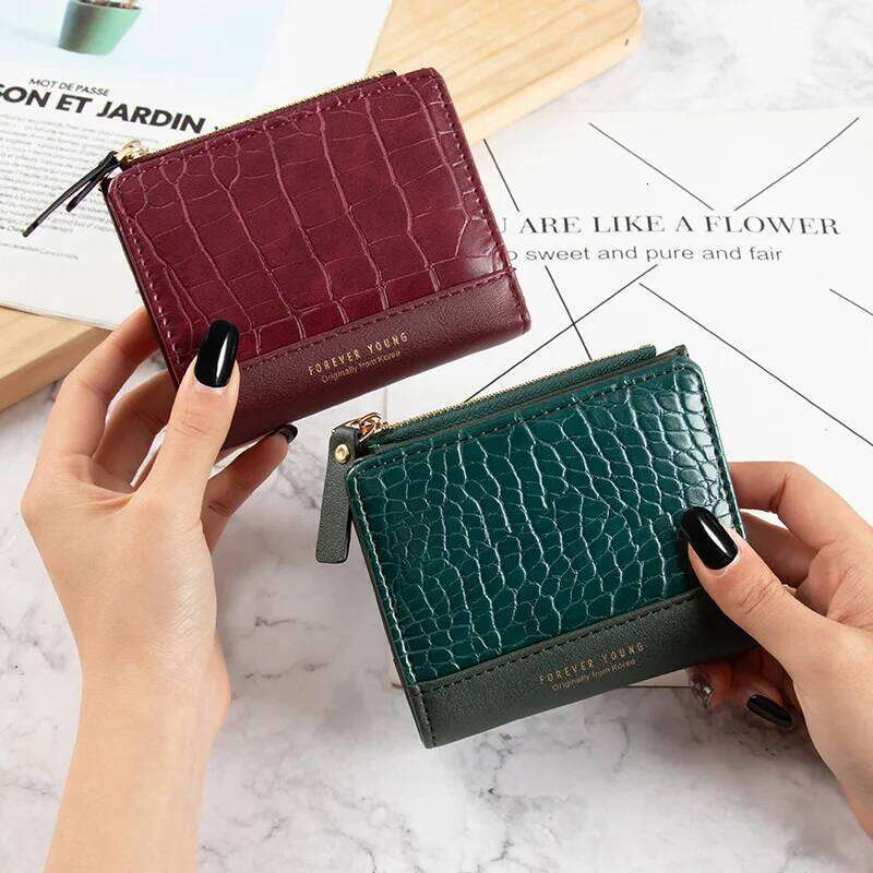 Small Women's Wallet Female Crocodile Pattern Zipper Coin Purses Luxury Designer Card Holder Clutch Ladies Money Bags Handbags C260304