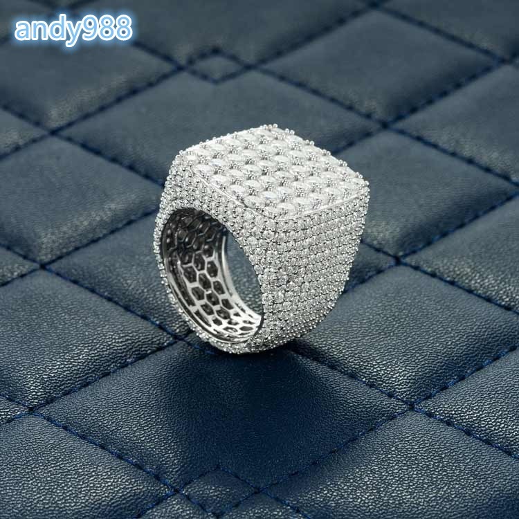 Luxury Hip Hop Custom Moissanite Mens Ring Iced Out Round Brilliant Cut 925 Silver Gold Plated Wedding Band Designer Jewelry