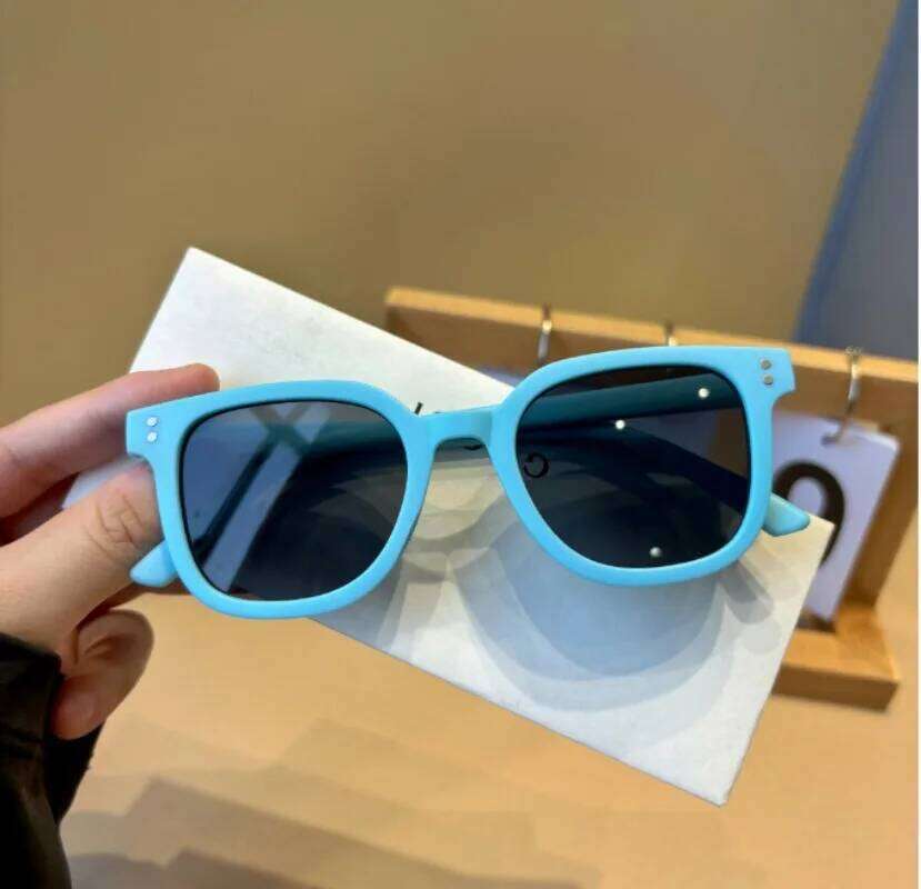 New Cool Small Frame Square Children's Sunglasses Cute Baby Outdoor Sunshade Glasses Kids Summer UV Protection Shades Eyewear Z260305