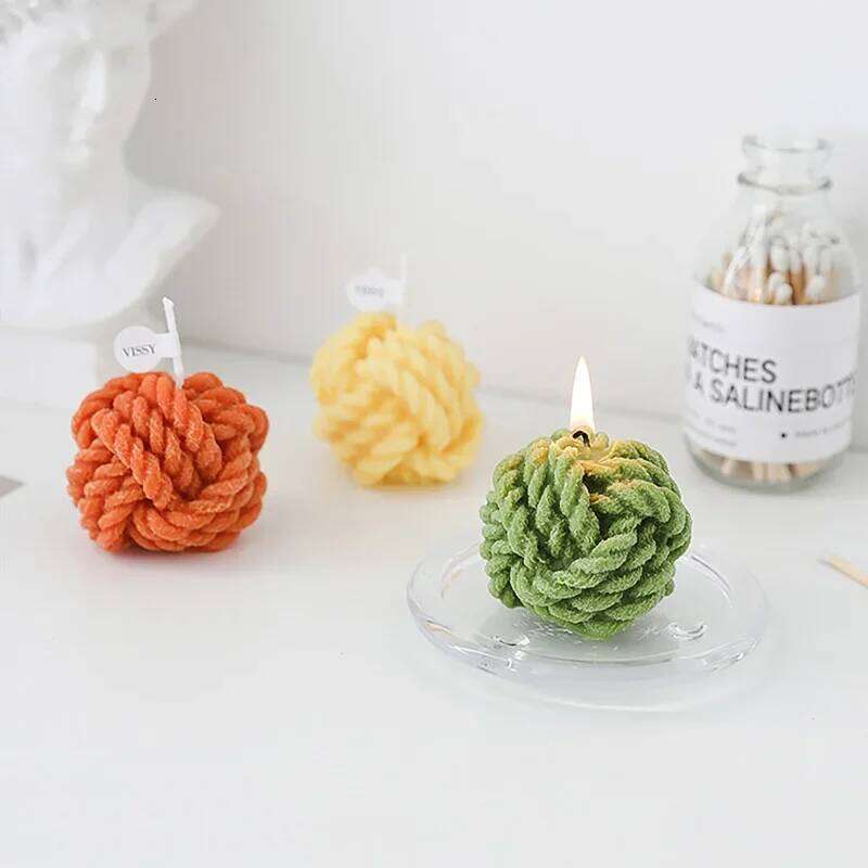 Handmade Beautiful Yarn Ball Scented Candle, Soy Wax Candle Aromatherapy, Birthday Candles, Home Decoration for Party W260304 W260305
