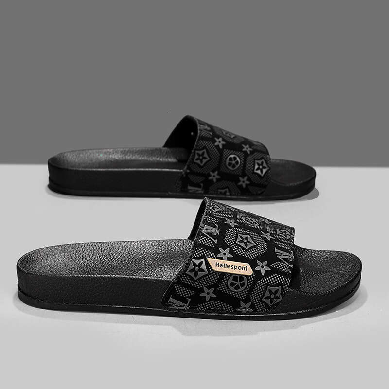 Men's slip-on for outdoor wear, light luxury, Southeast Asian beach style, large size, Vietnamese sandals