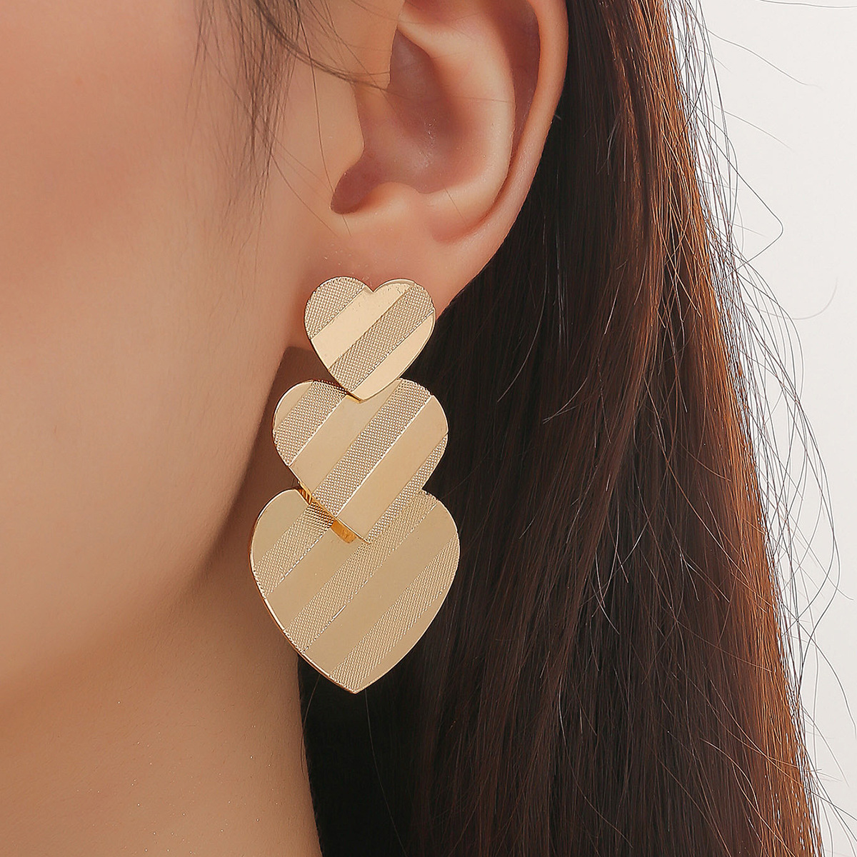 Elegant Handcrafted Wire Crafting Trio - Heart Shape Pendant + Elegant Tassel Studs