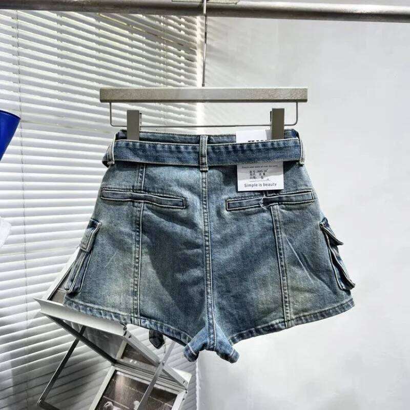 Design Splicing Retro Tooling Denim Women 2026 New High Waist Spice Girl Loose Jean Shorts with Pockets XJ260305