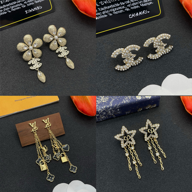 The product color is shown in the picture Designer jewelry Luxury jewelry Premium quality