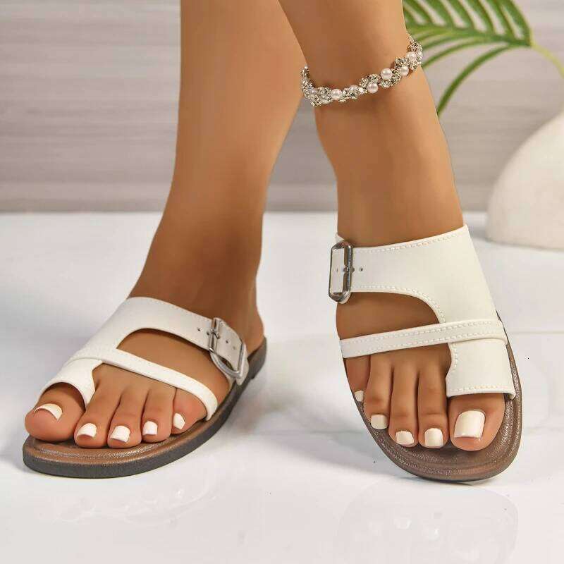 2026 New Arrival Roman Beach Slippers Women Summer Fashion Simple Versatile Flat Bottomed One-piece Toe Sandals Outdoor Shoes