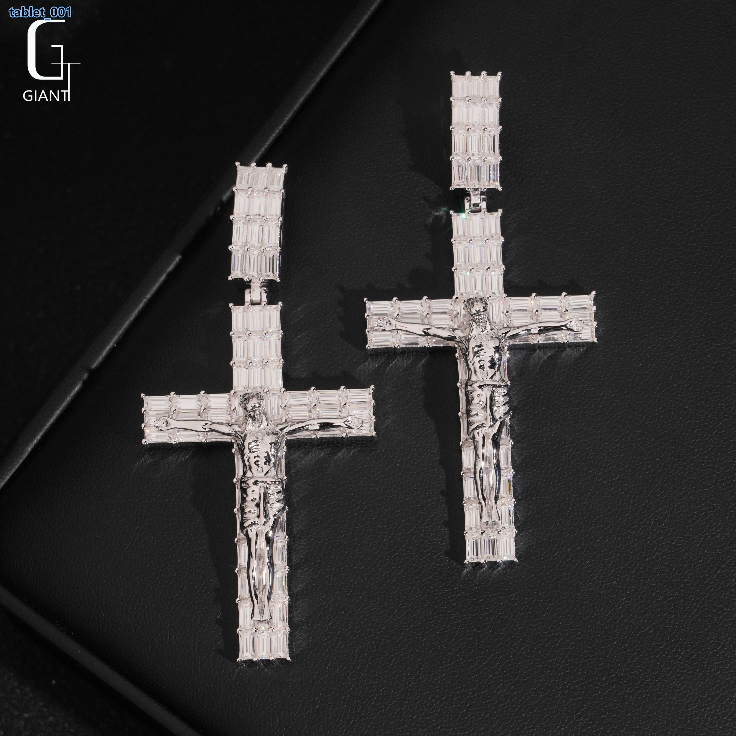US Stock Pass Diamond Test VVS Cross Moissanite Pendants 925 Silver Charm Pendant Mens HipHop Iced Out Moissanite Pendants GRA