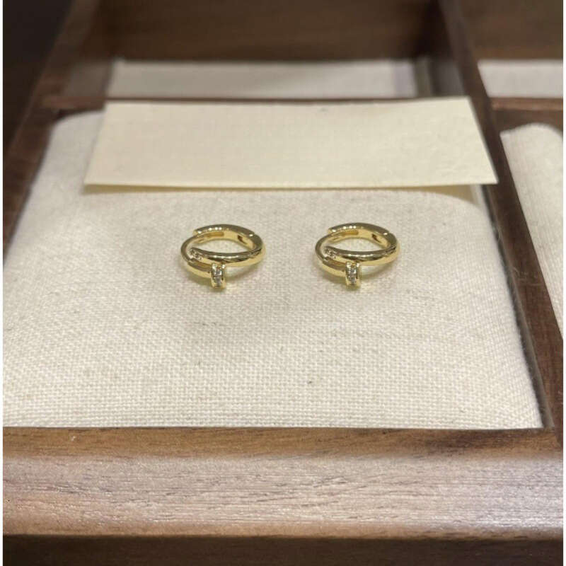 Womens Jewelry Earrings Hoop Small Gold Nail Fresh Fashion Niche Elegant Lady Style Exquisite Versatile Comfortable All Match Ear Jewelry For Women Da