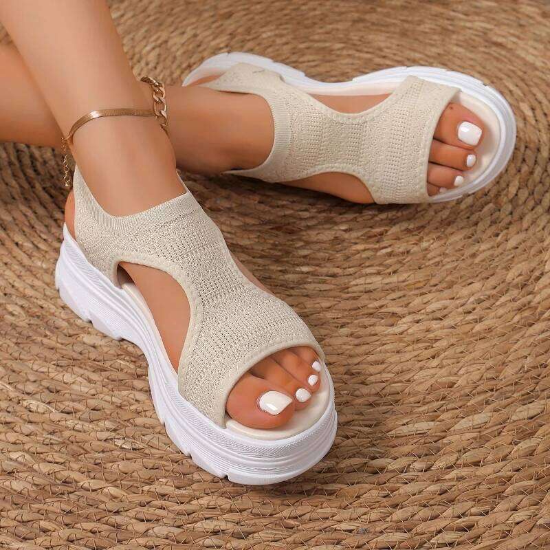 2026 Summer New Fashionable Solid Color Thick Bottom Sandals Outdoor Comfortable Breathable Open toed Lightweight Casual Shoes