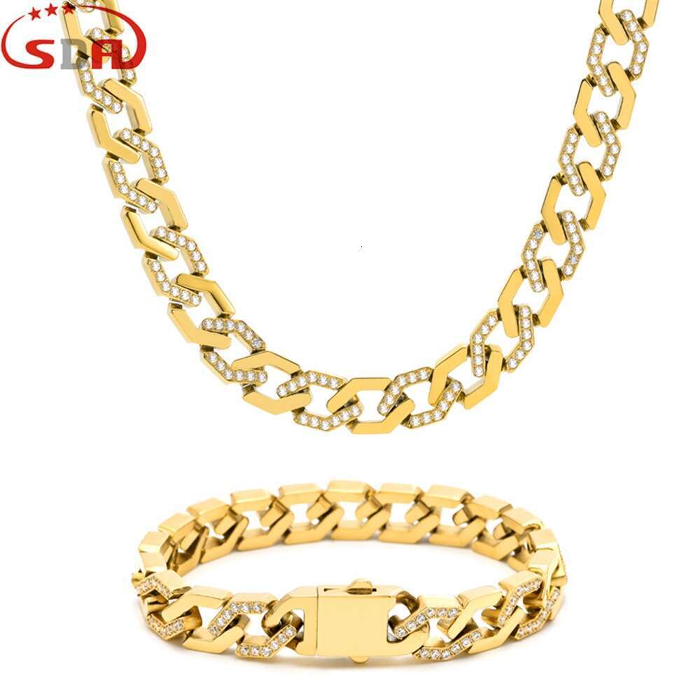 High-quality stainless steel diamond-encrusted Cuban wholesale, popular European and American cross-border jewelry, exaggerated gold chain with zircon