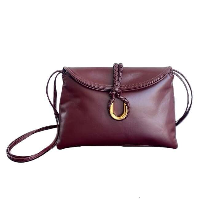 New Cross Crossbody Bag High Quality Texture Double Flap Metal Buckle Clutch XIU LAI SI