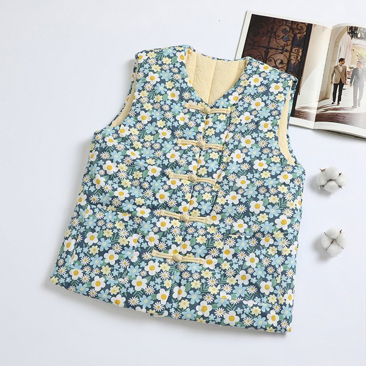 Handmade cotton vest cotton padded vest winter thickened vest womens cotton coat warm inner layer mothers clothing 251113