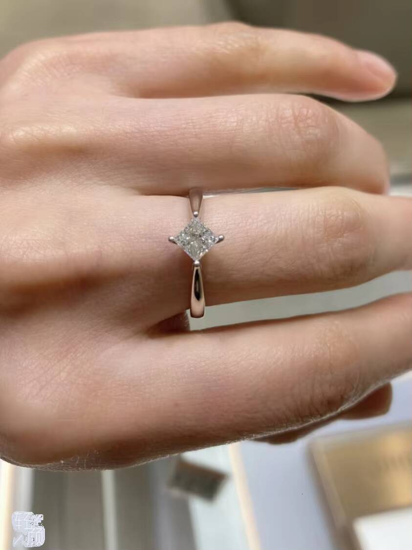 Authentic 18K Gold Cultivated Diamond Ring Female Princess Square Four-claw IGI Certified Light Luxury Niche Birthday Gift for