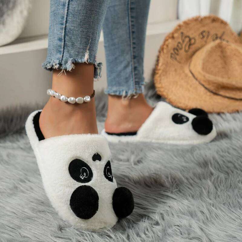 2025 new women's winter cartoon panda plush indoor anti slip warm and comfortable cotton slippers