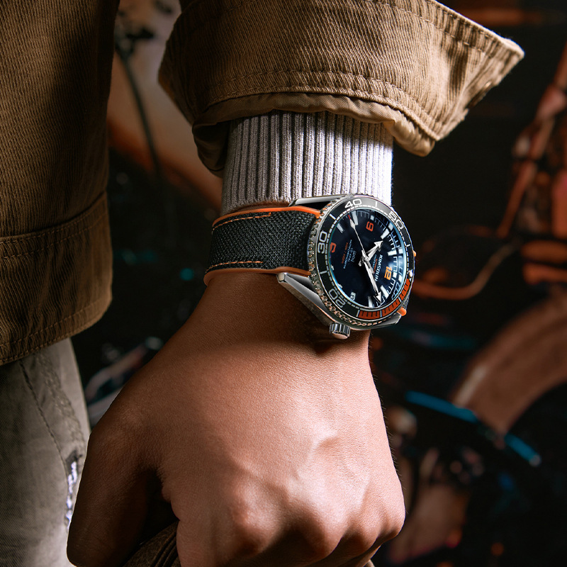 Luxury Designer Men Mechanical Wristwatch Luxury Casual Style Waterproof Luminous Date Leather Band Watch for Male Daily Use