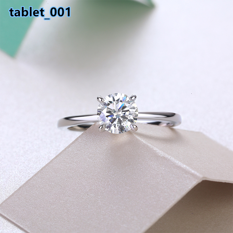 Moissanite S925 Silver 1ct Four Prong Design Brilliant Stone Elegant Fine Jewelry Engagement Style Statement Ring