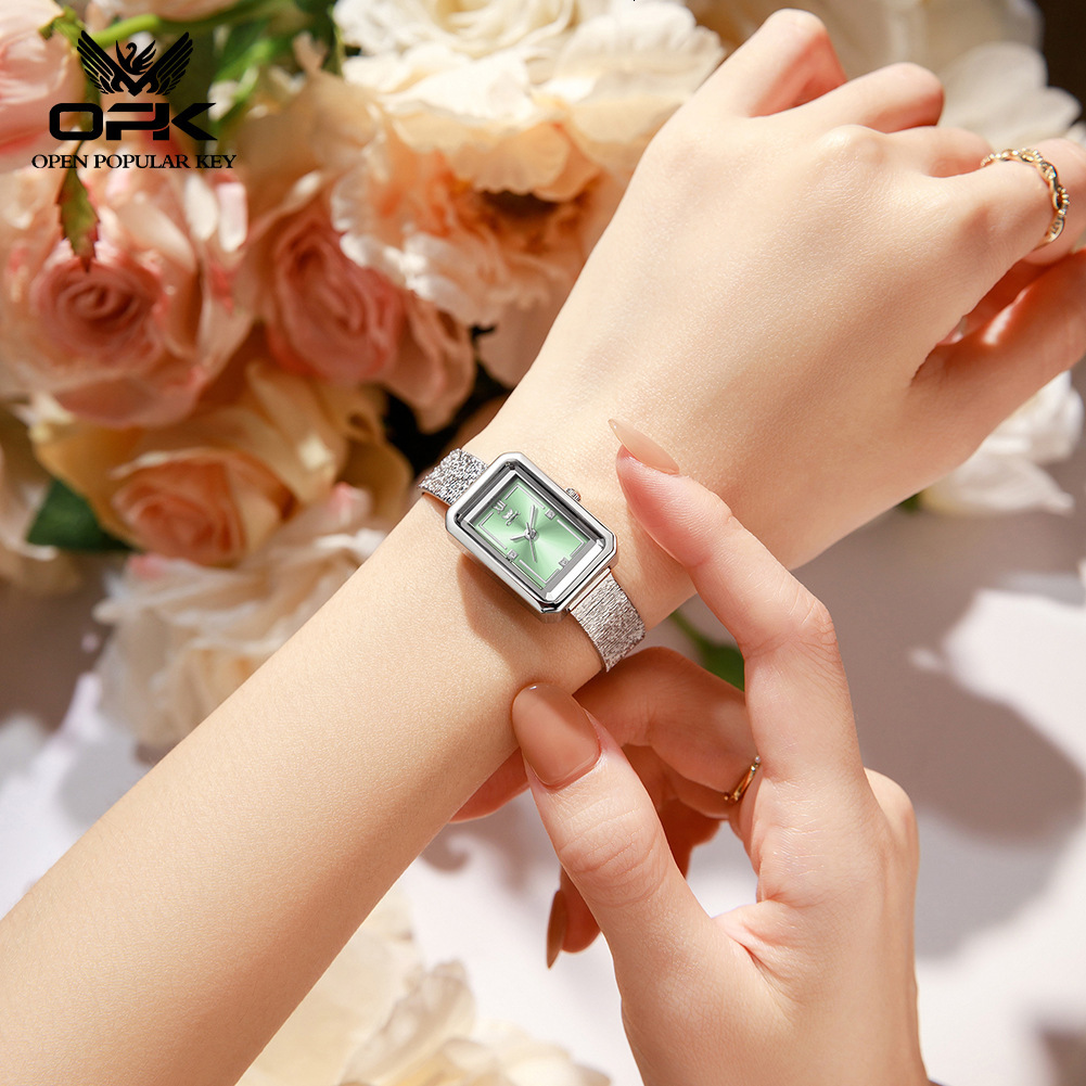 New OPK brand watch, fashionable small square, small and exquisite, high-end feel, women's waterproof quartz luxury watch