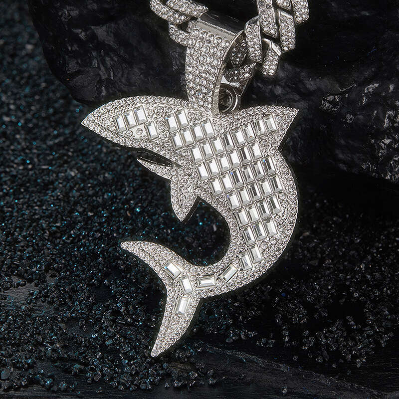 European and American hip-hop shark high-quality fashion T-cut diamond alloy Cuban chain necklace pendant, direct factory sale