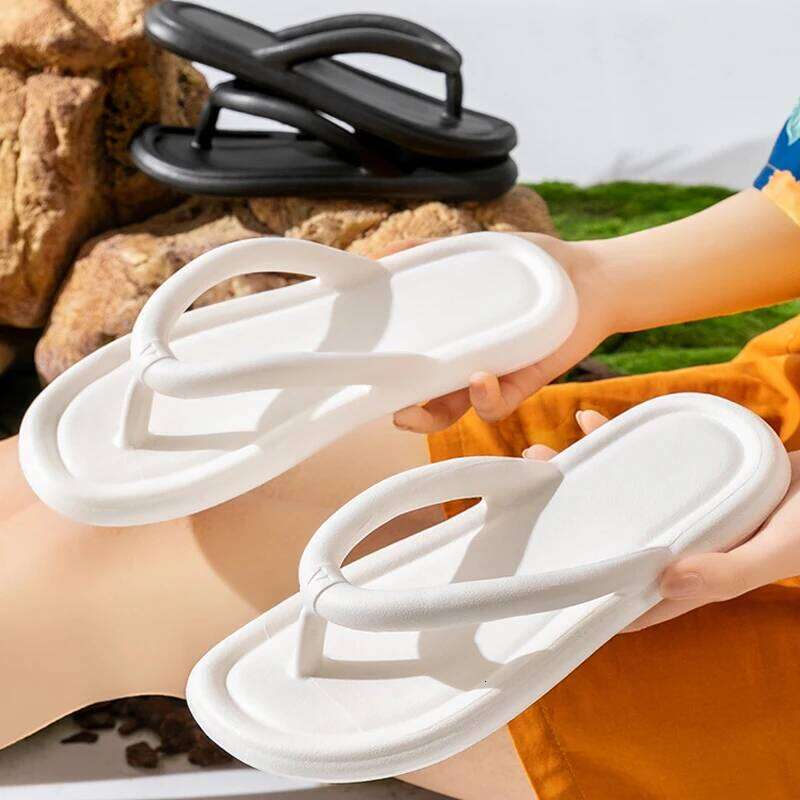 Lightweight Flat Heel Beach Slides Soft Platform Flip Flops Non Slip Slippers for Women EVA Thick Sole Clip Toe Home Shoes