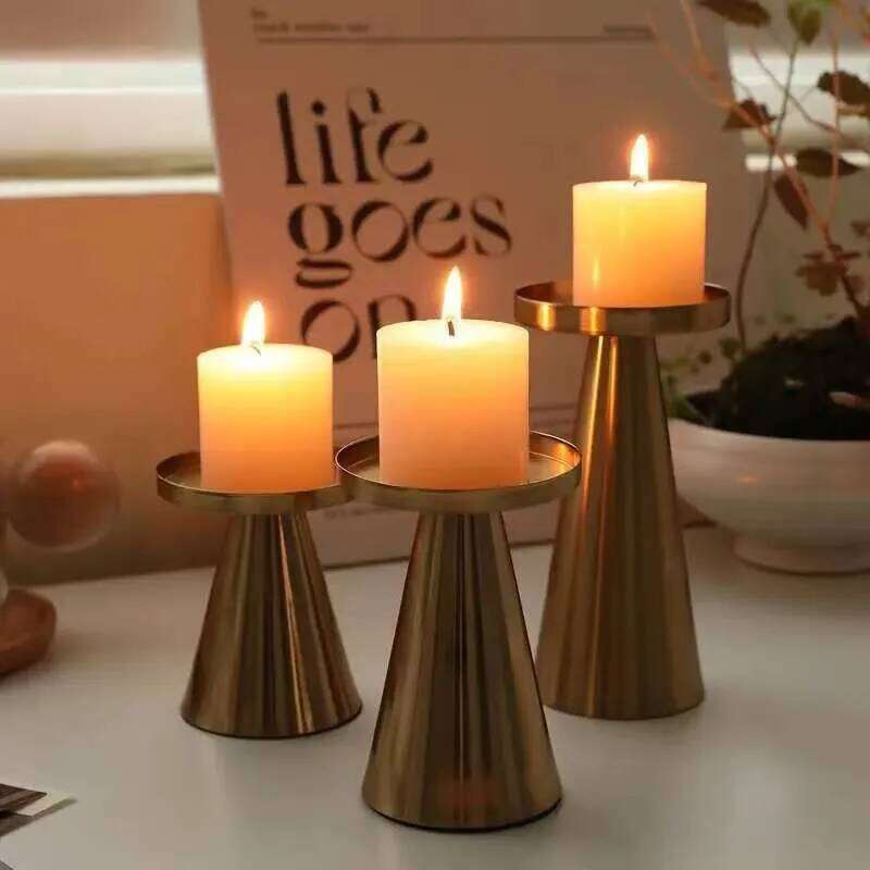 Nordic Metal Holders 3pcs Valentine's Day Wedding Candle Holder Desktop Christmas Room Decoration Reusable XJ260305