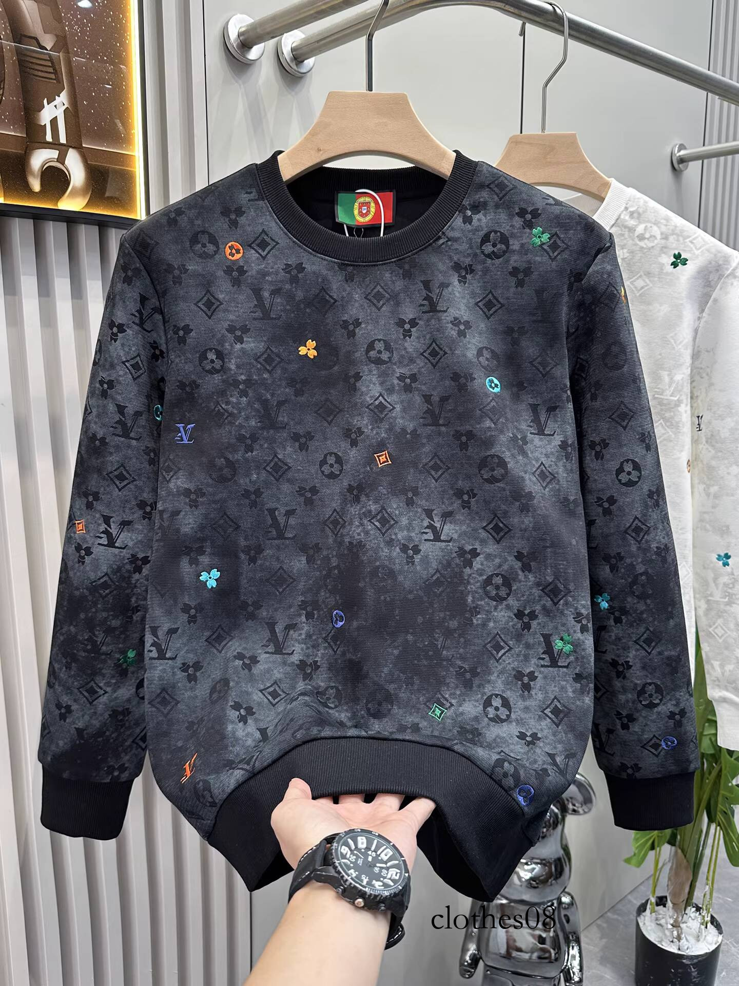 men hoodie European-style high-end fashion embroidered casual pullover sweatshirt for men, trendy brand, 2025 autumn new long-sleeve base shirt