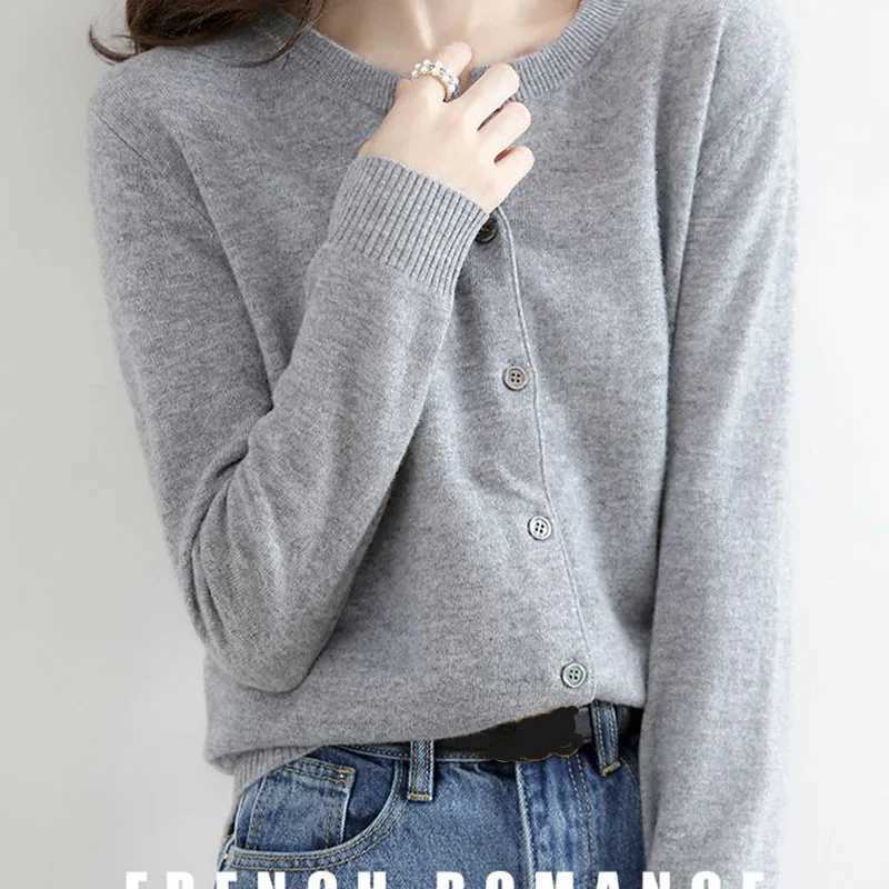 Korean Single Breasted Cardigans Sweater Women Autumn Winter O-neck Long Sleeve Knitwear Female Basic Solid Color Soft Sweaters M260306