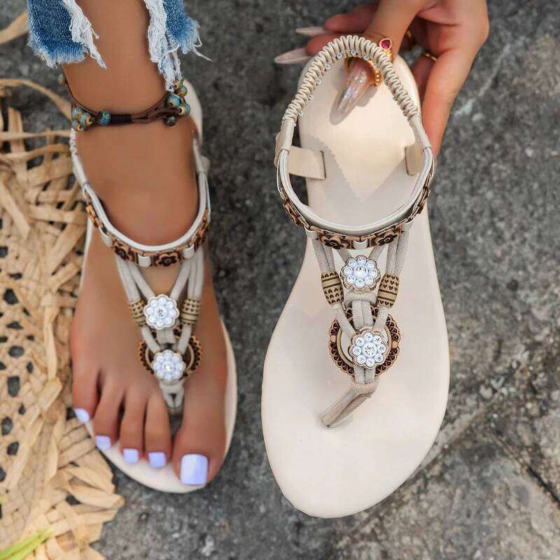 2026 New Women's Fashion Simple Sandals Summer Open Clamp Toe Elastic Band Design Flat Shoes