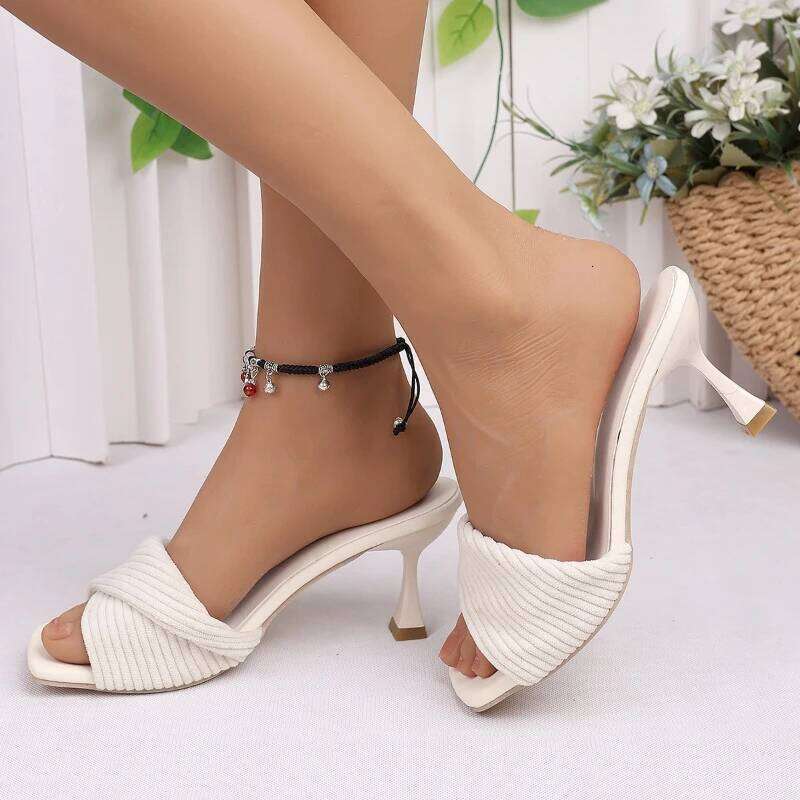 2025 New Summer Women's Square toed High Heel Outdoor Comfortable Temperament Sandals