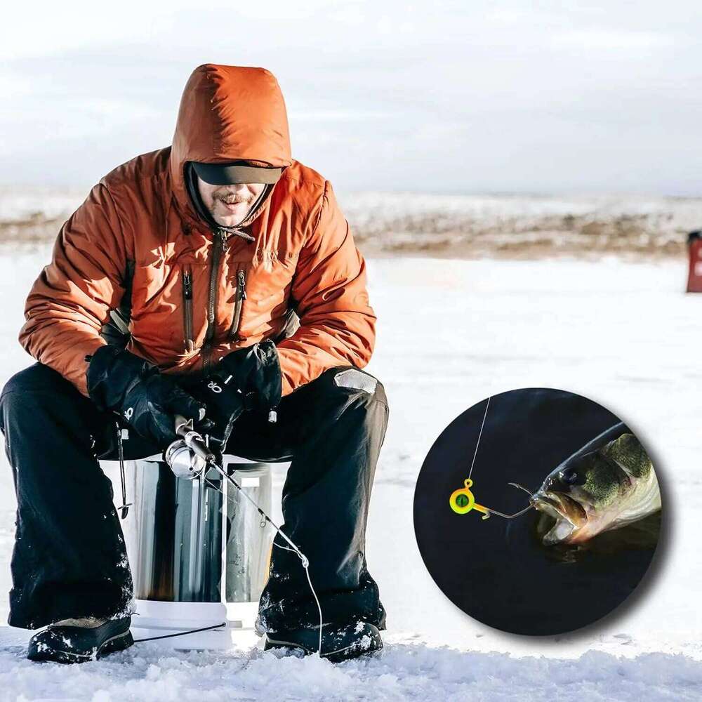 FishTrip Crappie Heads Hook 1PCS Swimbait Jig Head 3D Eyes Fishing Hooks with Wire Keeper Lures for Panfish Bass Saltwater S260305