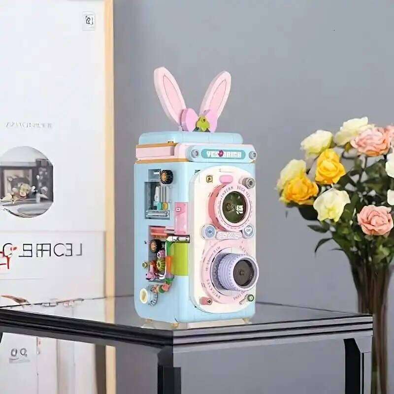 Retro camera Kit Construction Model Building Blocks Collectible Gift Idea Set for Adults Teen Boy and girl Toy Z260306