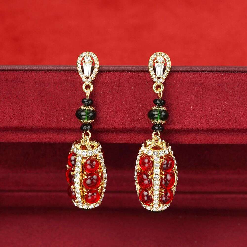 Vintage Red Glass Pendant Necklace And Earring Jewelry Set Light Luxury Finely Crafted Silver Earrings With A High-End Feel High-Quality