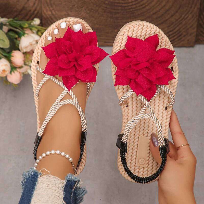2026 Summer New Women's Fashion Casual Open toed Outdoor Non slip Wear resistant Beach Sandals