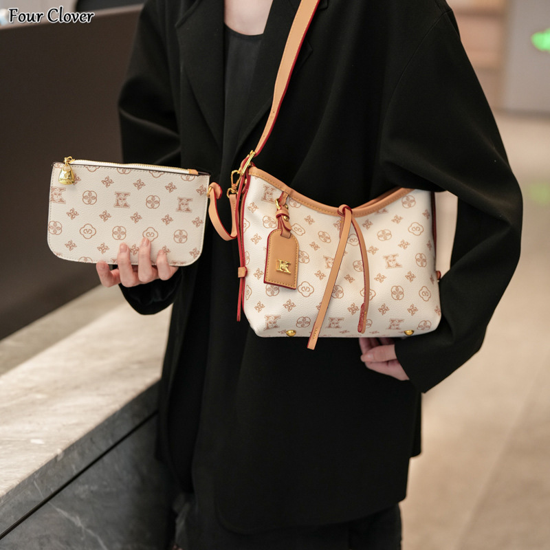 High-end handbag, new large-capacity shoulder crossbody bag, retro-fashion printed mother-daughter bag, designer shoulder bag, simple casual underarm 