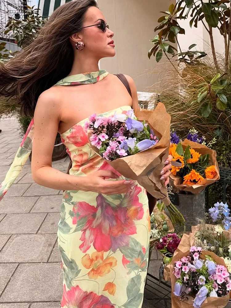Weird Puss Flower Print 2 Piece Set Women Elastic Strapless DressRibbon Scarf Vacation Party Elegant Fashion Stretch Vestidos X260306