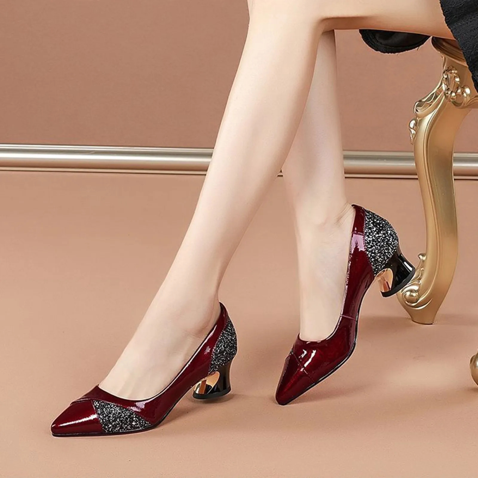 Fashion Womens High Heels Pumps 4CM Low-Heeled Elegant Ladies Wedding Shoes Sexy Red Pointed Toe Shallow Slip-On Party Shoes 260303