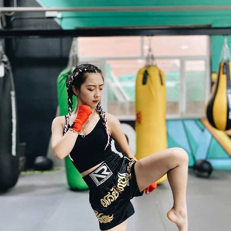 Muay Thai Shorts Embroidered Traditional Thai Boxing Pants MMA Kickboxing Fight Shorts Thai Boxing Training Competition Shorts X260306