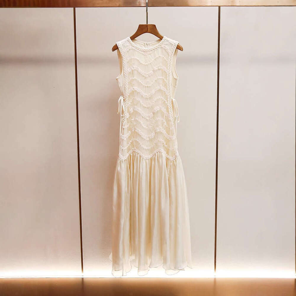 2026 high-end women's spring and A23 summer new French fairy style elegant patch mesh long sleeved dress