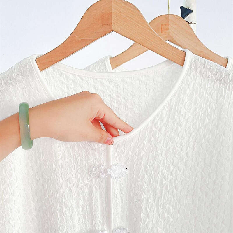 Chinese Sle ort Sve Silk Chiffon irt Women's Faionable Slim Fit Summer Top V-Ne Straight Cut Polyester Fiber