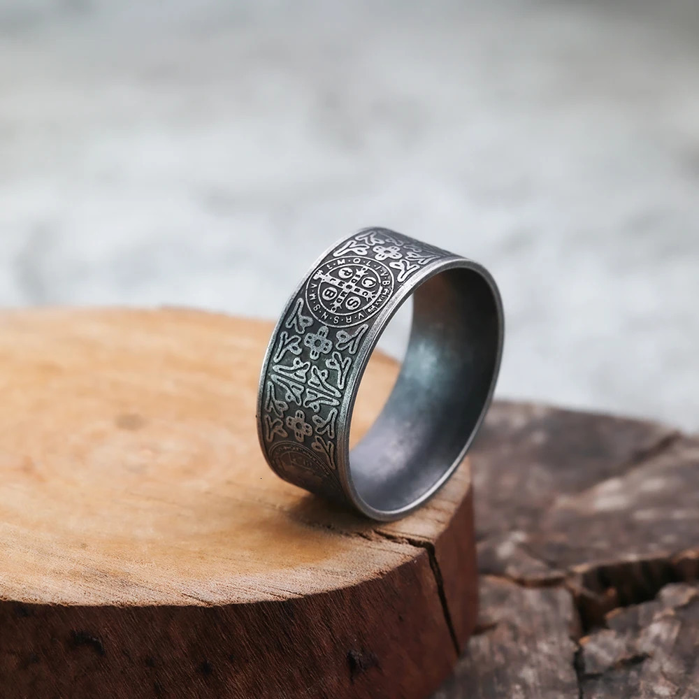 European and American Style Viking Retro Exorcist Personalized Mens Ring Stainless Steel Ring 260302