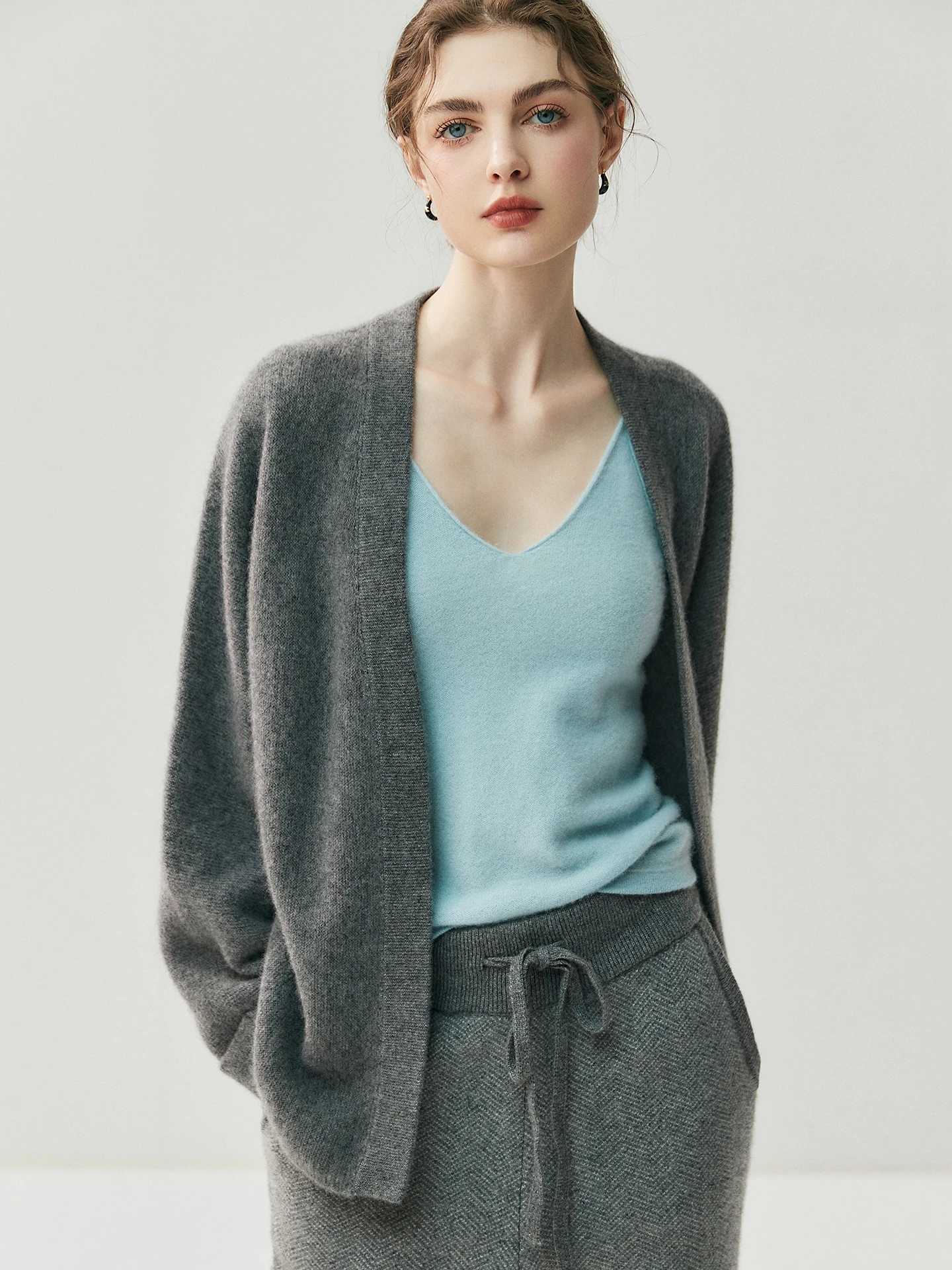 Lazy and extravagant cashmere ladies Joker V-neck coat knitted loose sweater cardigan M260306