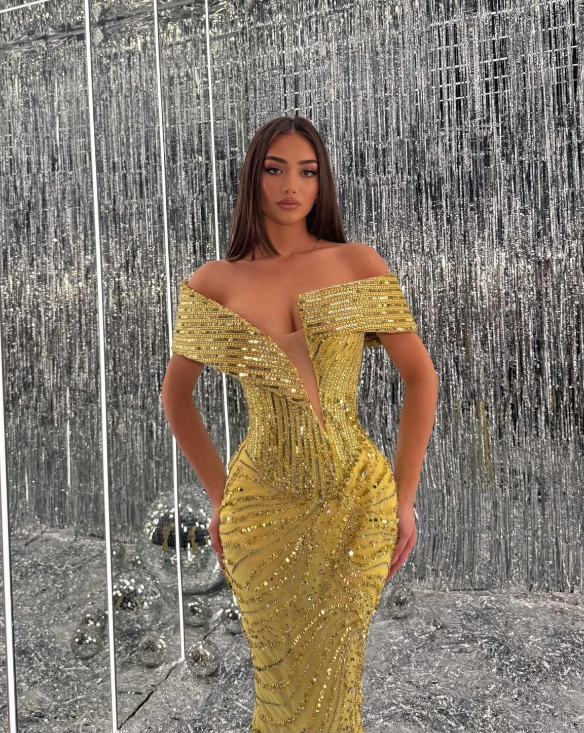 Bling Evening Dresses Mermaid Off Shoulder Sequins Prom Dresses Backless Celebrity Party Gown Customized Vestido De Novia