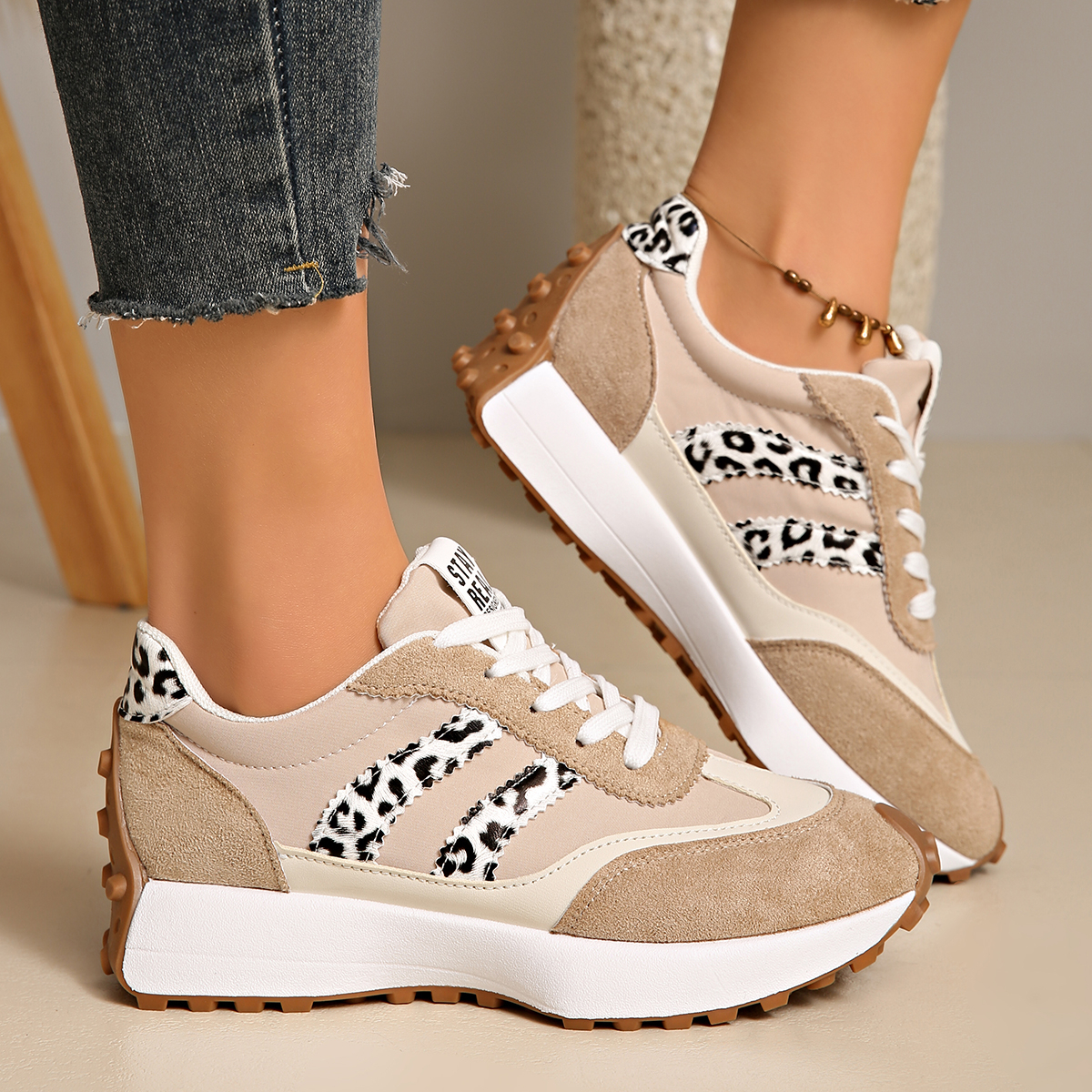 New 2026 Women Sneakers Thick Bottom Casual Fashion Sneakers Women Lightweight Soft Bottom Sport Shoes Women Summer Mesh Shoes Ladies Patchwork Runnin