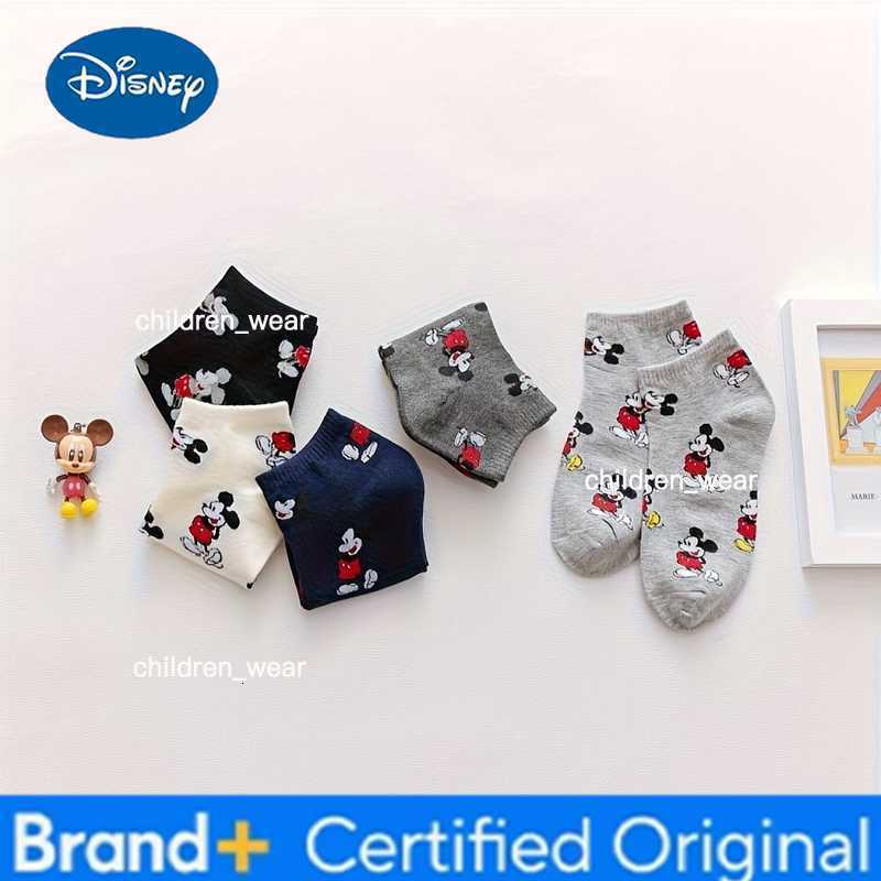 Disney 5 Pairs Kids Mickey Mouse Socks Classic Black White Soft Stretchy Polyester Breathable Cartoon Socks for Boys Girls H2603061