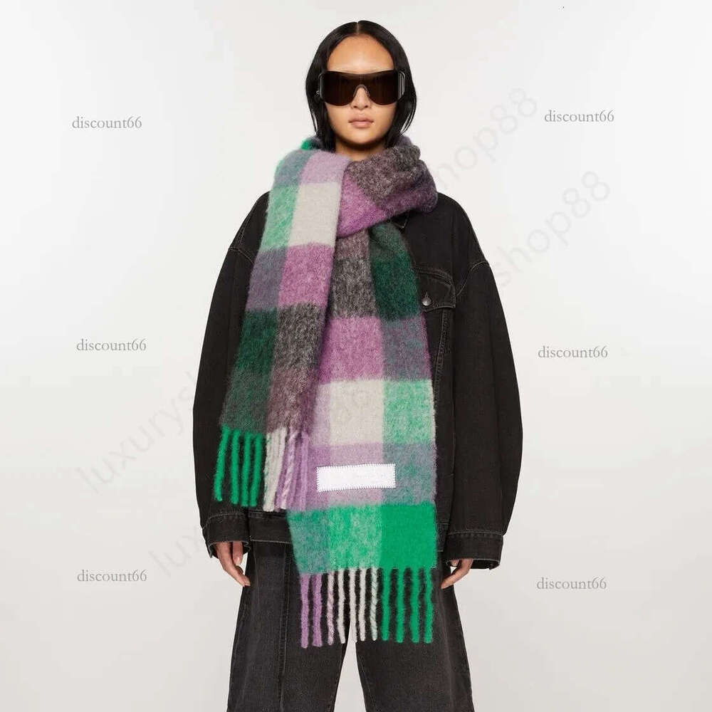 Scarf Luxury Design… - image