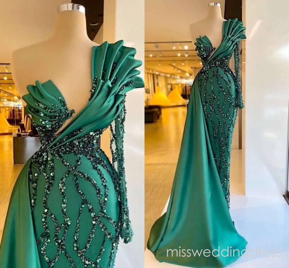 Prom Emerald Green Mermaid One Shoulder Sequins Party Dresses Ruffles Glitter Celebrity Custom Made Evening Gowns M04