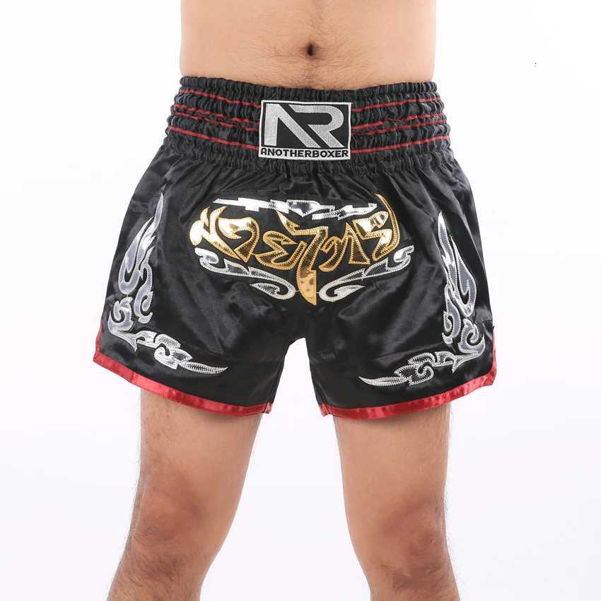 Muay Thai Shorts Men Women Chidren Patchwork Embroidery Boxing Grappling Shorts Combat Kickboxing Training Gym Team Trunks X260306
