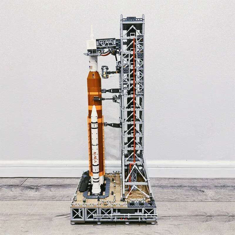 3601PCS Creative Artemis Space Launch System Rocket Building Blocks Construction Bricks Toys Gift For Kids Boys Adult Z260306